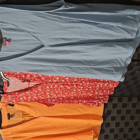 Sleeveless Trio - Picture 6 of 13